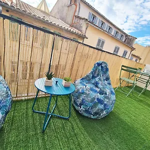 Gregbnb-com - Centre Ancien - Roof-top - Climatisé - 5eme étage Appartement
