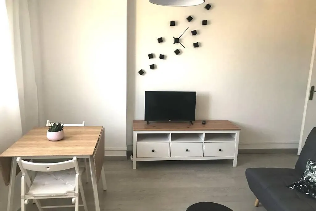 Bel Appartement T3 Mourillon A 5 Min Des Plages - Vue Mer Toulon Apartment